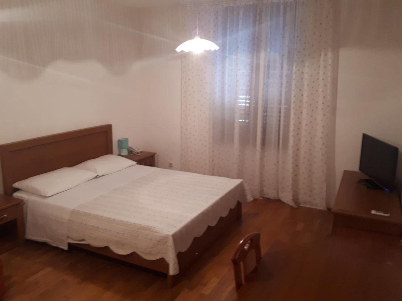 Apartments Lav Poreč Extérieur photo
